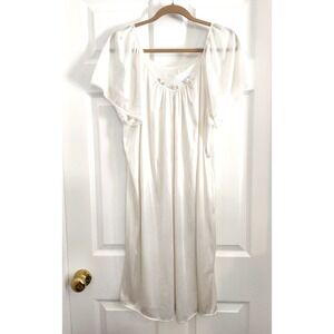 MMI Women's 1X Ivory Nightgown Short Sleeve Lace Floral Embellished Vintage
